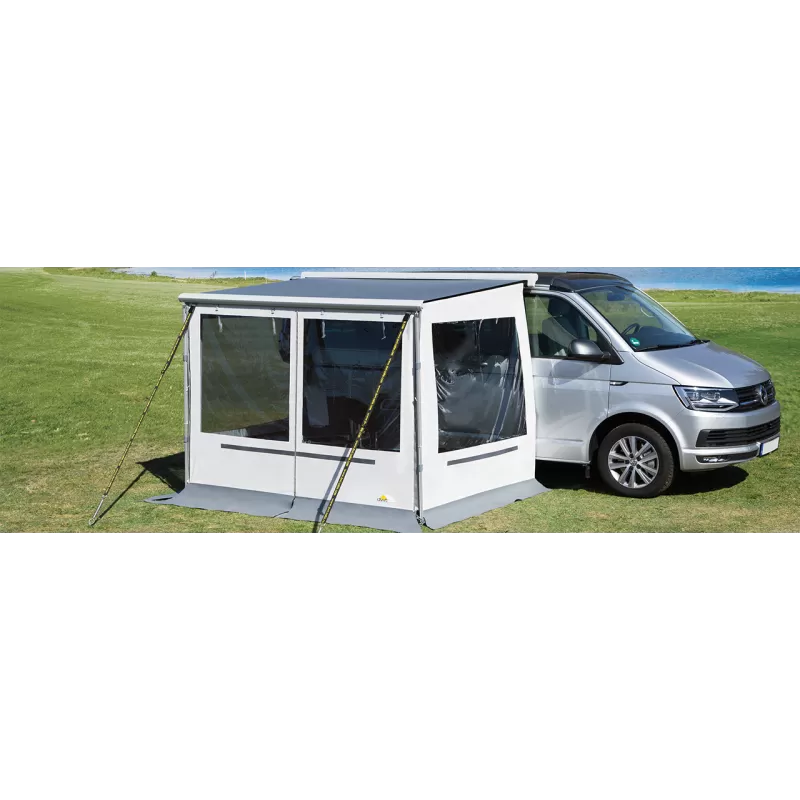 DWT Rain Outside | Façade 3 DWT Rain Outside | Façade