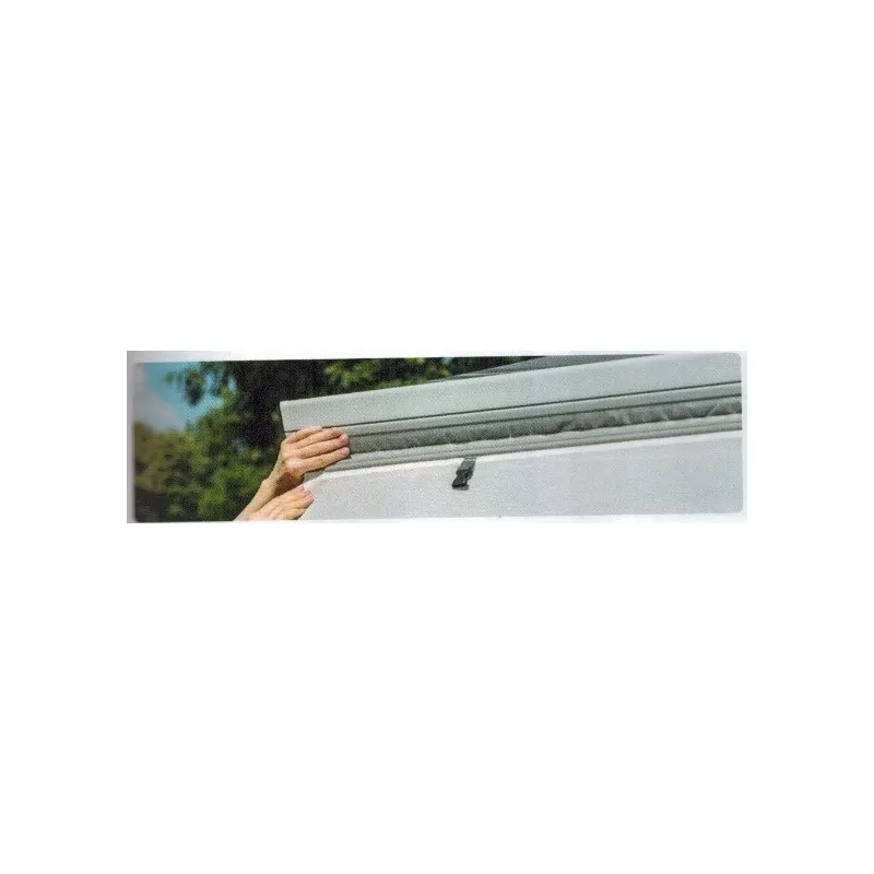 FIAMMA Privacy Rail Kit 4 FIAMMA Privacy Rail Kit – Image 2