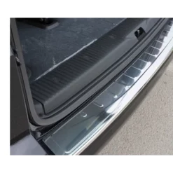 OMAC Protection Barre De Seuil Intérieur VW T6 13 OMAC Protection Barre De Seuil Intérieur VW T6 -Camping Équipements Magasin omac protection barre de seuil interieur vw t6 4