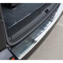 OMAC Protection Seuil De Coffre Inox Ford Custom -Camping Équipements Magasin omac protection seuil de coffre inox ford custom 6